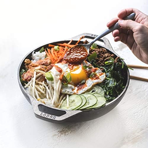 Lodge Cast Iron Mini Wok - Naturally Seasoned Stir Fry Pan with Dual Loop Handles - Compact Cast Iron Cookware for Searing, Serving & Everyday Cooking - 6.25 Inches (Pack of 6)