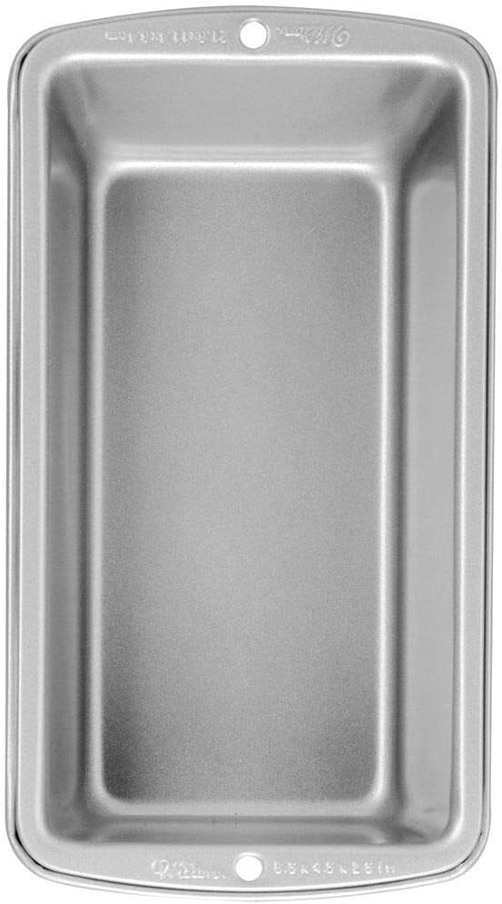 Wilton Loaf Pan Medium 8-1/2" X 5" Non Stick Steel