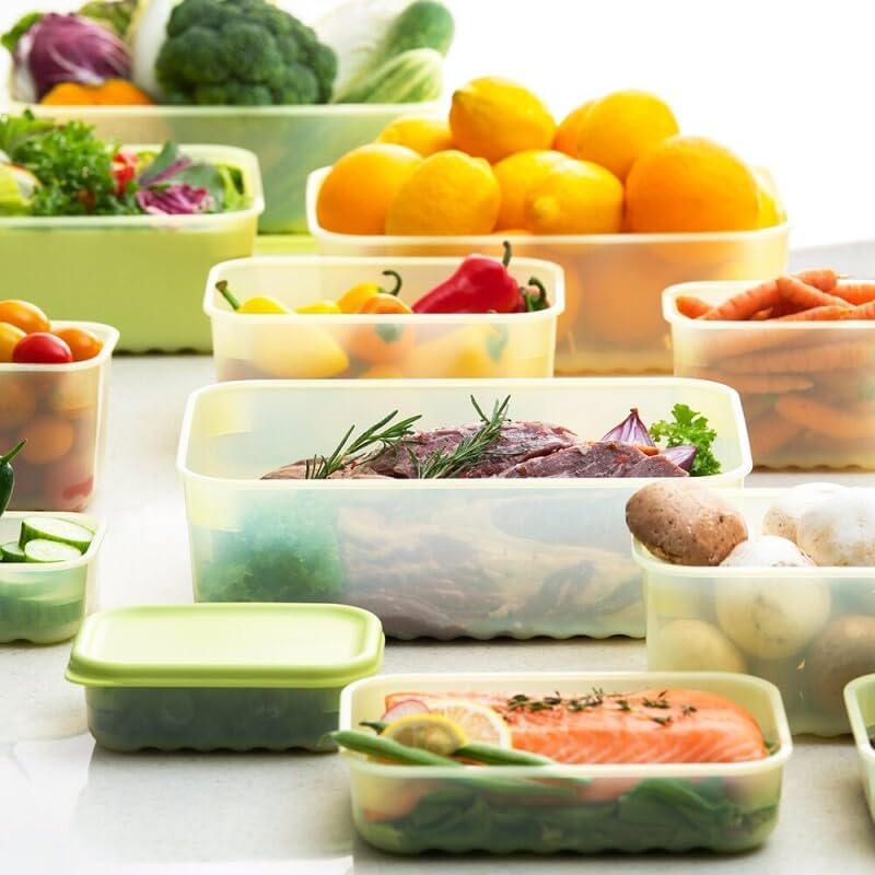 LocknLock Fresh-Block Plastic Food Storage Container | Produce Storage Containers for Fridge | Vegetable & Fruit Storage Containers for Fridge, Storage, Microwave & Dishwasher Safe, 760ml