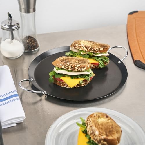Restaurantware Round Carbon Steel Griddle, 14.6 x 11.1 In