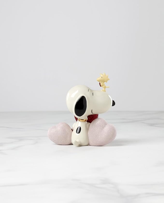 Lenox 846712 Snoopys Love Figurine by Lenox