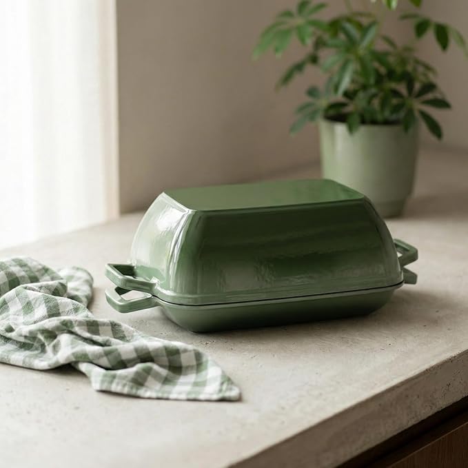 Oval Cast Iron Dutch Oven for Bread Baking 12x8 Inch Enameled Bread Pan with Lid 6QT Cast Iron Bread Dutch Oven for Sourdough，Green