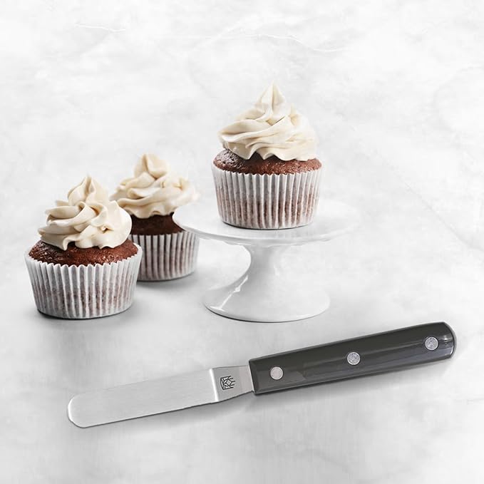 King Arthur Baking Company Offset Spatula, Japanese Stainless Steel, 4-Inch Flexible Blade, For Precise Cake Decorating