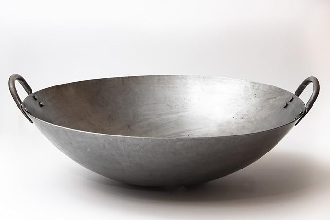 Craft Wok Big 16 Inch Heavy Canton Style Hand Hammered Carbon Steel Wok (Round Bottom) / 731W87