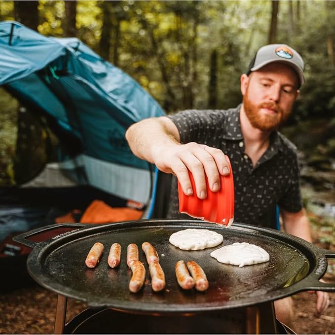 Solo Stove Ranger Cast Iron Griddle Top, Cookware for Ranger fire pit, Fireplace accessory, Cooking surface: 14.25", Weight: 12.5 lbs