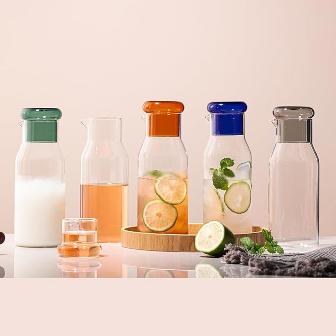 hjn Glass Pitcher with glass cup Water Carafe with Lid, Fridge Water Jug Cold or Hot Beverages, Iced Tea, Milk, Juice 830ml/28oz & clear cup lid (Glass Pitcher-Cricket Blue cup lid)