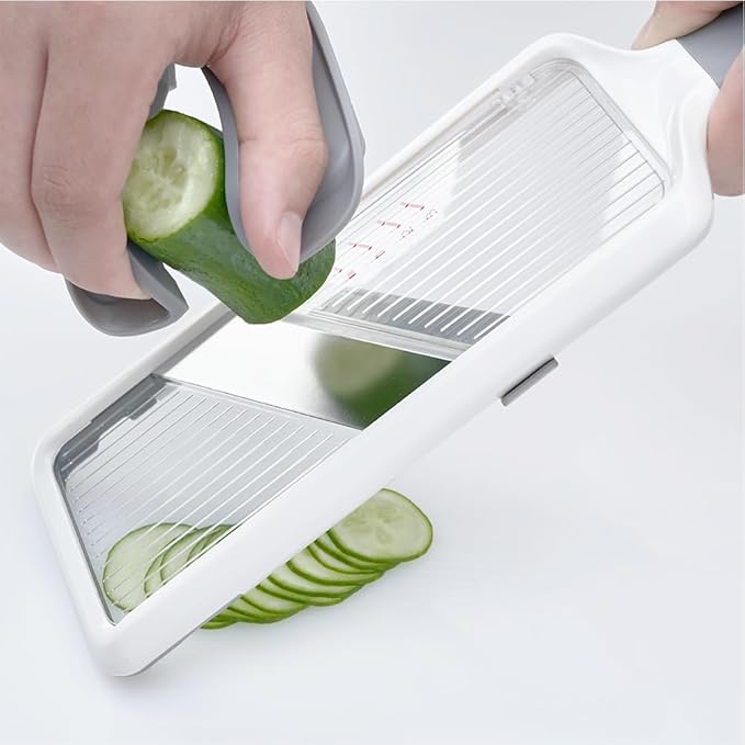 Safety Hand Guard for Mandoline Slicers – Ergonomic, Non-Slip Grip, Durable for Smooth and Safe Slicing of Fruits & Vegetables (Gray)