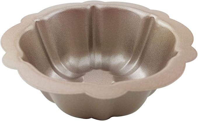 4 Inch Nonstick Mini Fluted Cake Pan, Set of 4 for Baking, Carbon Steel Fluted Cake Pans, Metal Round Pumpkin Shaped Baking Mould for Cupcake, Muffin, Brownie, Pudding - Gold