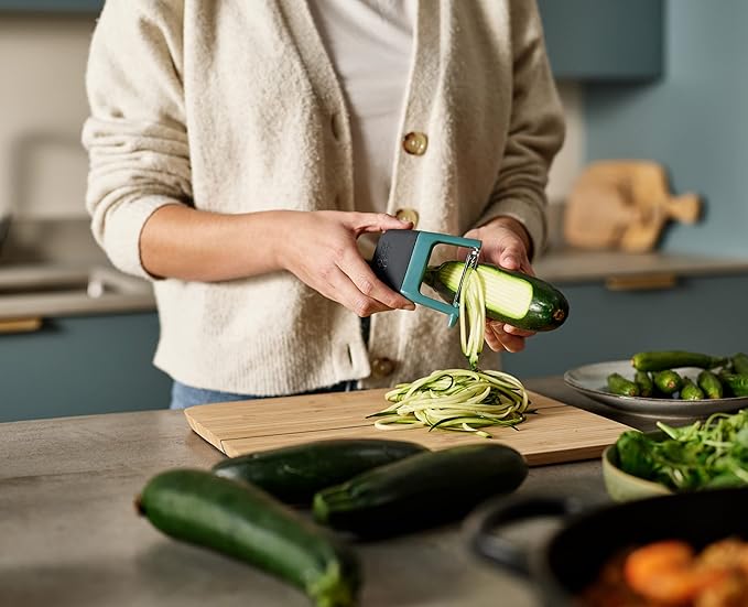 Joseph Joseph Duo Easy-Grip Julienne Peeler, Vegetable Kitchen Peeler and Potato-Eye Remover, Dark Opal