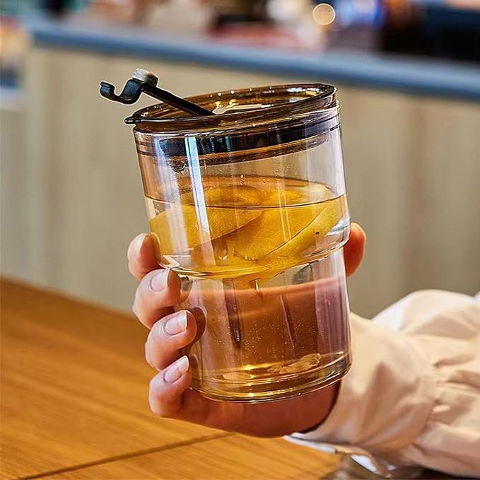 13oz Iced Coffee Cups, Glass Tumbler with Straw and Lid Sealed Carry On Thick Wall Glass Cups with Lid, Reuseable Water Cups for Smoothies, Matcha, juice （Amber