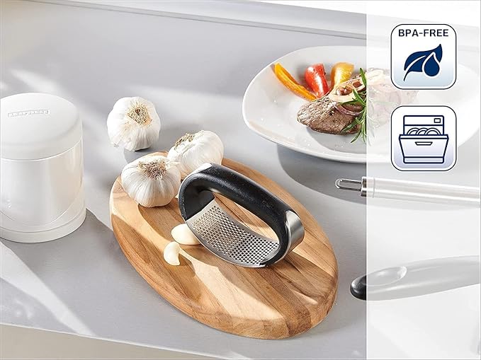 Leifheit Garlic-King Proline Garlic Press, Precision Cutting Garlic Mincer with Crush-Free Design, Ergonomic Easy-Press Handle, Dishwasher Safe Tool for Flavorful Garlic Prep, Black/Silver