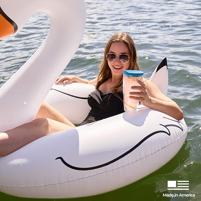 Tervis Palm Tree & Hammock Scene Made in USA Double Walled Insulated Tumbler Travel Cup Keeps Drinks Cold & Hot, 24oz, Lidded, 1 Count (Pack of 1)
