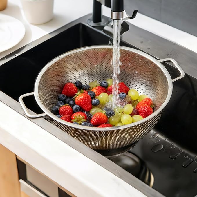 304 Stainless Steel Colander, Micro-Perforated 5-Quart Strainer with Base, Dishwasher Safe. Great for Pasta, Noodles, Vegetables & Fruits