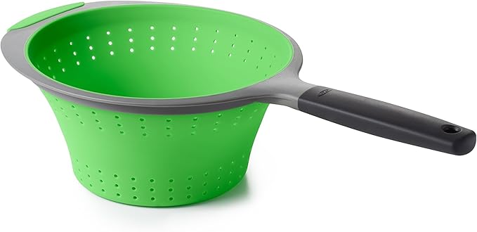 OXO Good Grips Silicone Collapsible Strainer, 2Qt, Green