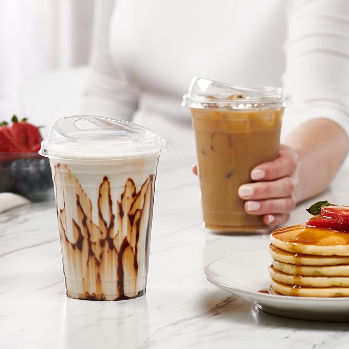 GUSTO Clear Plastic Cups with Lids [16 oz - 100 Count] - Disposable Iced Coffee Drink Cups with Strawless Sip Lids for Smoothies, Juices, and More - (Formerly Comfy Package)