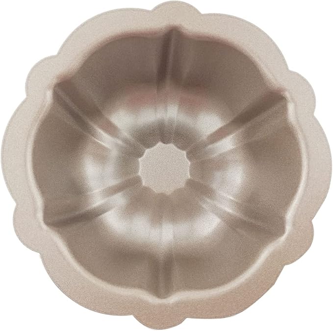 4 Inch Nonstick Mini Fluted Cake Pan, Set of 4 for Baking, Carbon Steel Fluted Cake Pans, Metal Round Pumpkin Shaped Baking Mould for Cupcake, Muffin, Brownie, Pudding - Gold