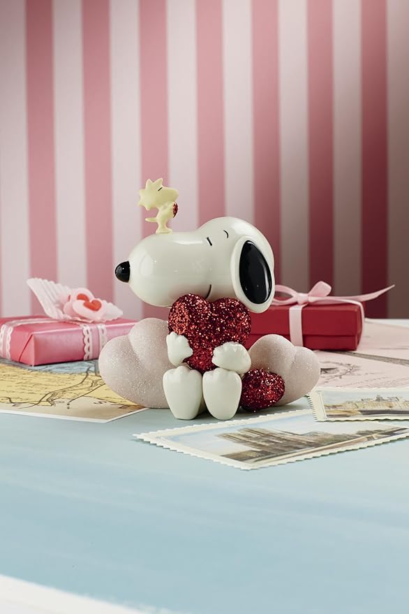 Lenox 846712 Snoopys Love Figurine by Lenox