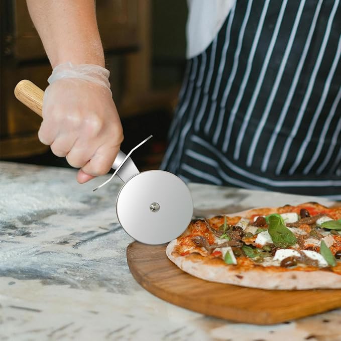 Classic Pizza Wheel，kitchen Ultra Sharp pizza cutter tool For Cutting Through Crusts, Pies and More