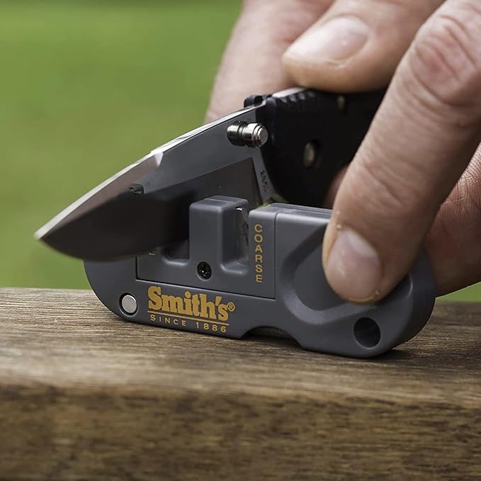 Smith's PP1 Pocket Pal Knife Sharpener Preset Carbide & Ceramic Stone Sharpeners Fold-Out Diamond Coated Rod Outdoor Hunting Knife & Hook Sharpener, Handheld, Compact, Lightweight, Multiuse