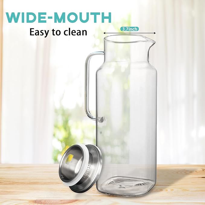 68 oz Borosilicate Square Glass Pitcher with Lid and Spout, Heat Resistant -4°F to 302°F, Lightweight Water Pitchers, Water Jugs, Glass Carafe with Handle, Ideal for Fridge Storage(1Pack)