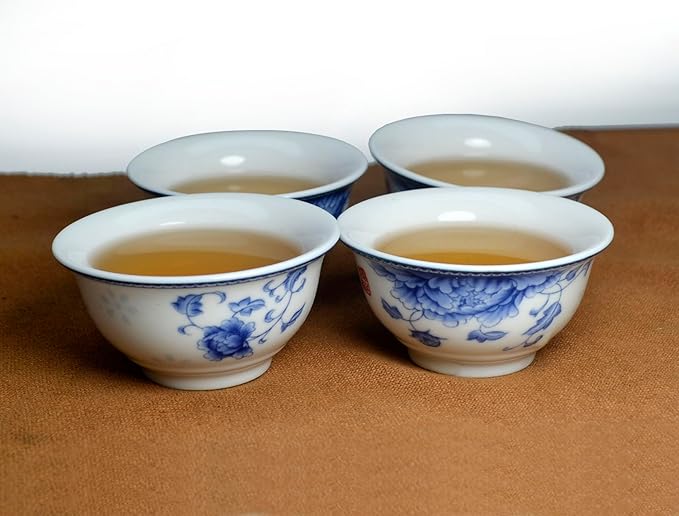 Liang baobao Chinese Traditional Tea Tasting Cup Set of 4, 2oz White Porcelain Mini Cups for Gongfu Tea Ceremony (Peony)