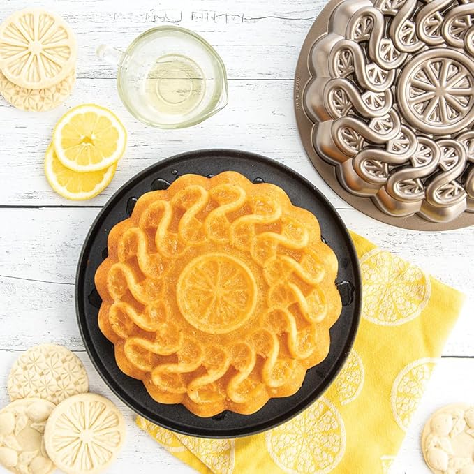 Nordic Ware Citrus Twist Pan, 8 Cup, Toffee