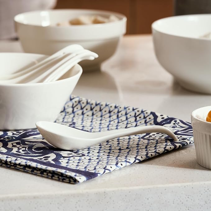 DOWAN Soup Spoons Set of 6, Ceramic Chinese Soup Spoon, Asian Soup Spoons, White Japanese Spoon Large for Ramen Pho Wonton Dumpling Miso, Deep Oval Hook Design(Soft White)