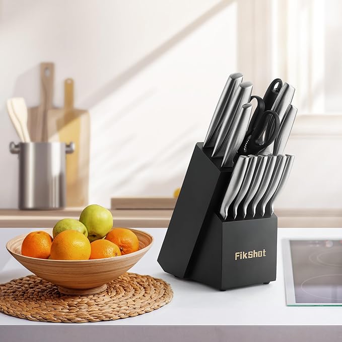 Kitchen Knife Set, Including Knife Block Set and Sharpener - Made of High Carbon Steel, Rust-Resistant, Ergonomic Handle, Suitable for Cooking, Grilling and Gifting