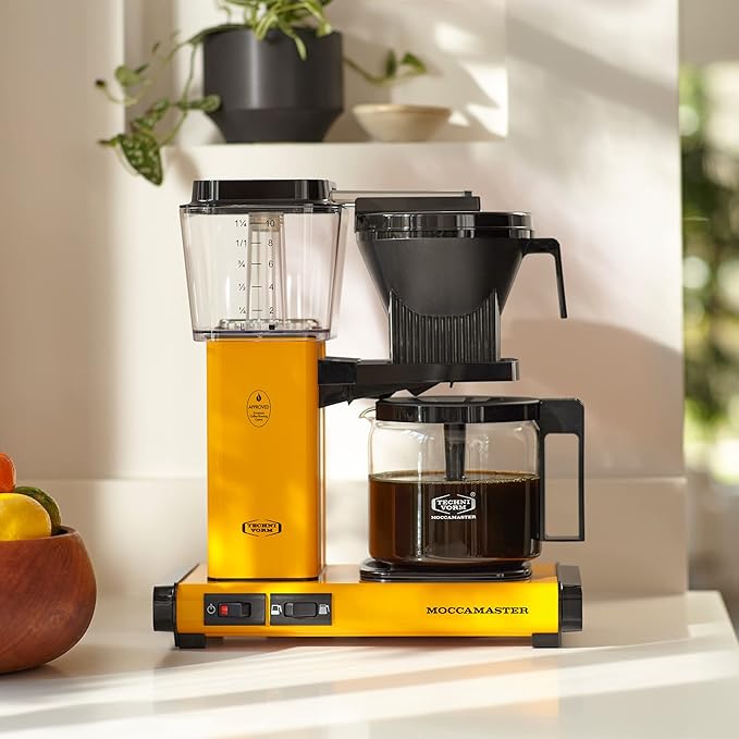 Technivorm Moccamaster 53942 KBGV 10-Cup Coffee Maker Yellow Pepper, 40 Ounce, 1.25l