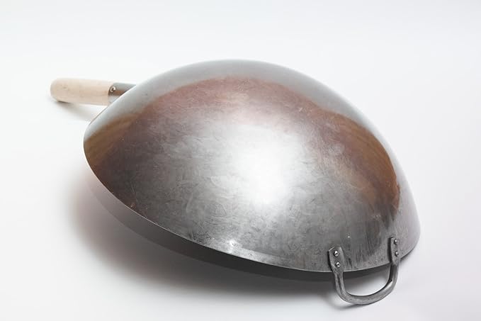 Craft Wok Big 16 Inch Heavy Hand Hammered Carbon Steel Pow Wok with Wooden and Steel Helper Handle (Round Bottom) / 731W138