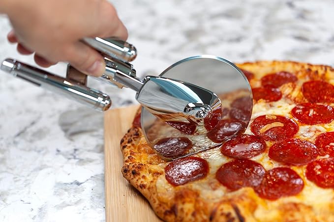 Star Trek: The Original Series USS Enterprise NCC 1701 Pizza Cutter Utensil