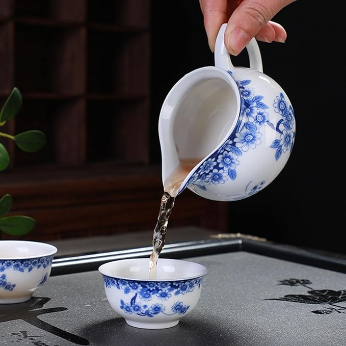 Liang baobao Chinese Traditional Tea Tasting Cup Set of 4, 2oz White Porcelain Mini Cups for Gongfu Tea Ceremony (Butterfly Love Flower)