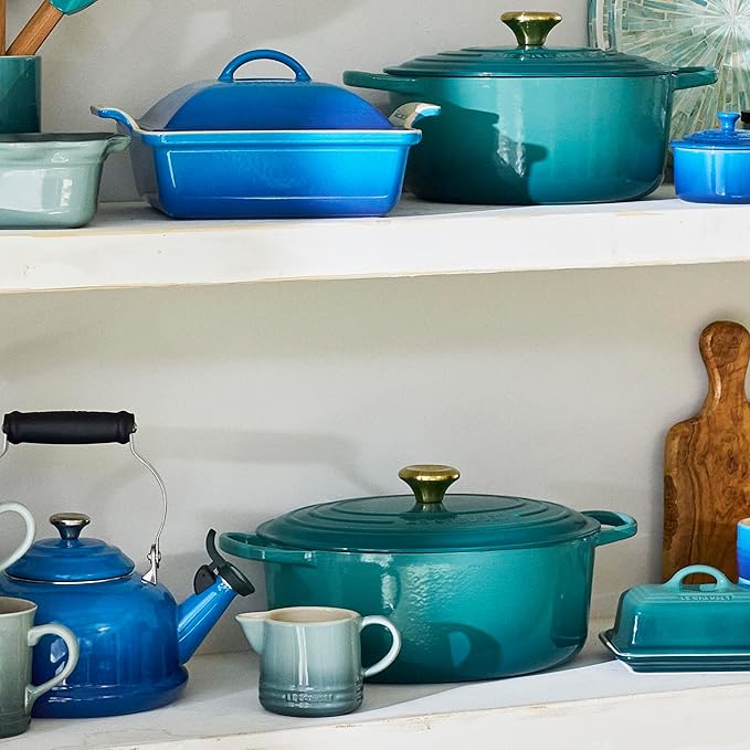 Le Creuset Enameled Cast Iron Signature Oval Dutch Oven, 6.75 qt., Riviera