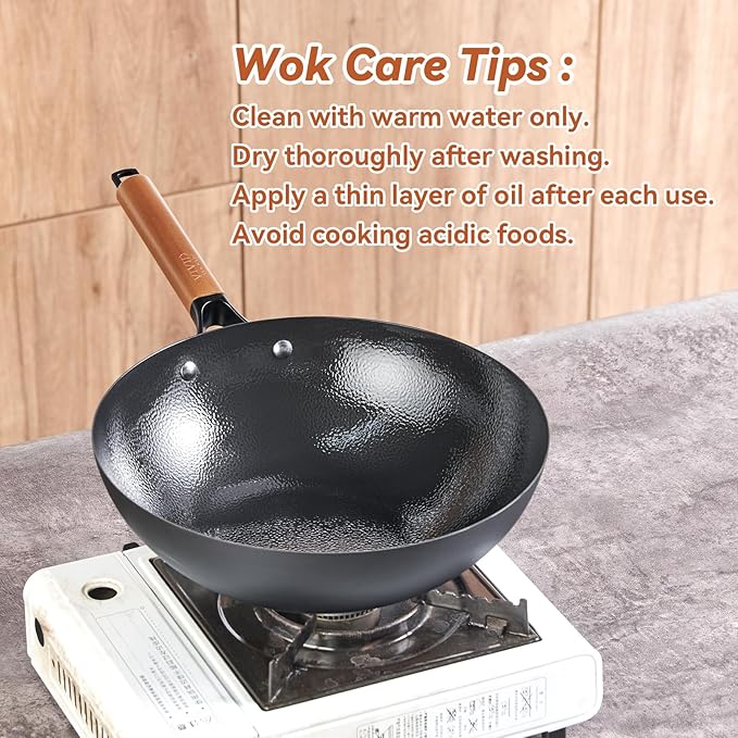 12.6 Inch Carbon Steel Wok Pan with Standable Tempered Glass Lid, Flat Bottom Wok, Non-Coated Stir Fry Pan with Wood Handle for Induction, Gas, Electric and Ceramic Stovetops