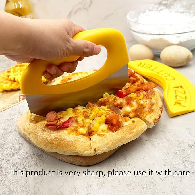 1 Pcs Pizza Cutter With Cover, Dought Scraper Pastry Pizza Tools, Sharp Food Pizzas Spatula Yellow Kitchen Accessories for Lattice Dough Food
