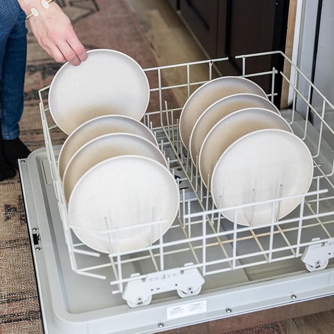 Grow Forward Premium Wheat Straw Plates - 8 Inch Reusable Hard Plastic Dinner Plates Set of 8 - Unbreakable Microwave Safe Plates for Dessert, Camping, RV, Outdoors, Patio, Kitchen Dishes - Sahara