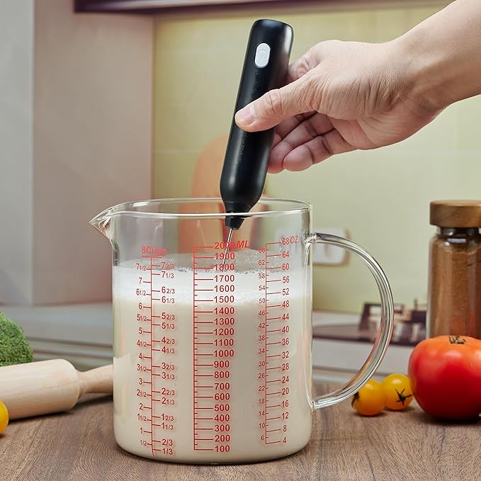 Glass Measuring Cup-[Insulated handle | V-Shaped Spout]-Made of High Borosilicate Glass Measuring Cup for Kitchen or Restaurant, Easy to Read, 2000 ML (64 Oz, 8 Cup)