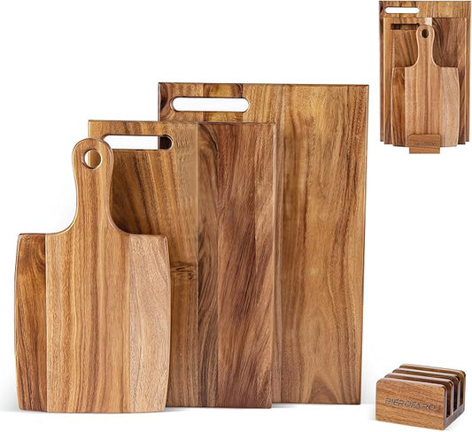 Acacia Wood Cutting Board Set of 3 with Stand – Kitchen & Charcuterie Serving Boards, Multi-Size Wooden Chopping Boards for Meat, Veggies & Fruit, Easy Clean & Space-Saving Display