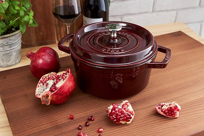 STAUB 40509-357-0 Cocotte Round 24cm Grenadine red