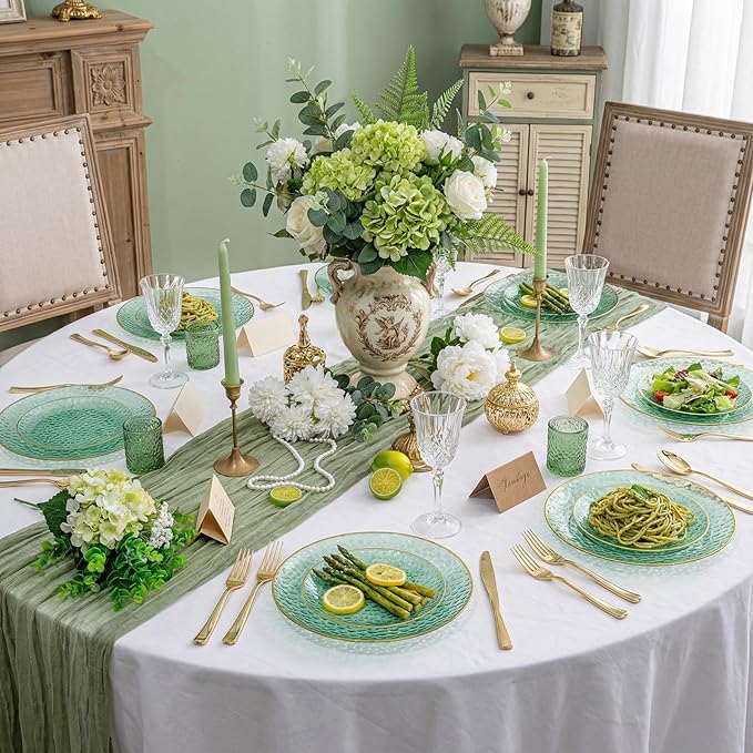 Rubtlamp 100 Pcs Clear Green Plastic Plates, Gold Hammered Plastic Salad Platos, Green Disposable Platos With Gold Rim,7 Inch Dessert Platos Disposable, Dessert Appetizer Platos