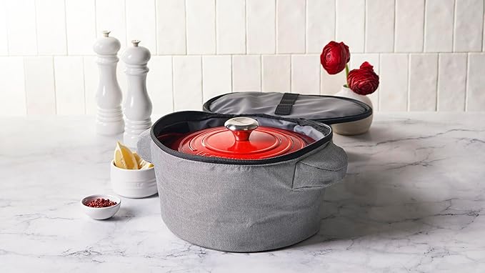 Le Creuset Round Dutch Oven Tote Bag, 15 in., Noir