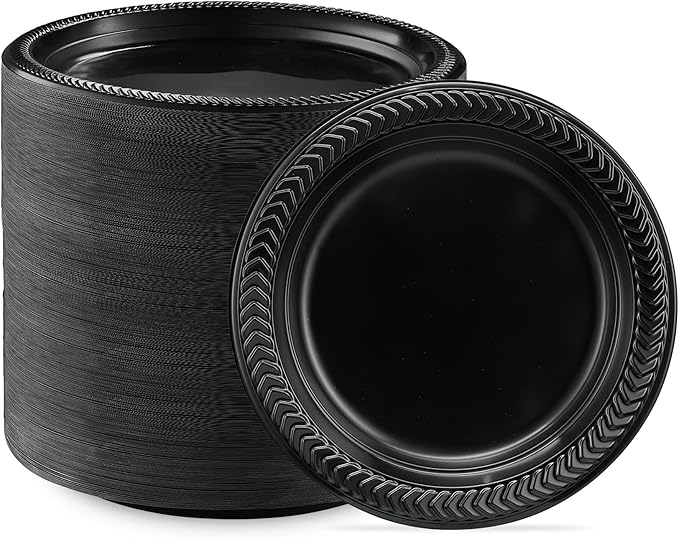 PLASTICPRO 800 PCS Black Plastic Plates Light Weight 7 Inch Plastic Dinner Dessert Appetizer Plates Black Plates Disposable for Party and Wedding