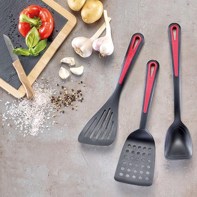 Westmark Thermoplastic Spatula – Heat Resistant Silicone 11.8-inch Spatula for Nonstick Cookware, German Food-Grade Silicone Utensil for Kitchen Use, BPA Free, 30 cm, Red/Black