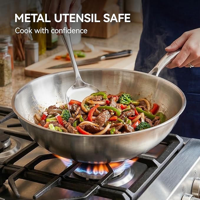 WANGYUANJI 12" Stainless Steel Wok Pan with Lid for 3-4 Servings, 4.2 QT Tri-Ply Flat Bottom Stir Fry Pan for Asian Cuisine, 18/10 (304) Induction Wok, Oven Safe