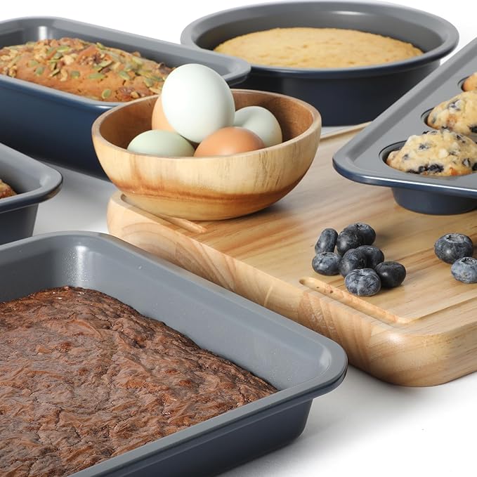 Calphalon Legacy 10-Piece Nonstick Bakeware Set, PFA-Free Nonstick Coating, Oven Safe, Includes Sheet Pans, Muffin Pan, Round Cake Pans, Loaf Pan and Cooling Rack, Blue/Grey Interior