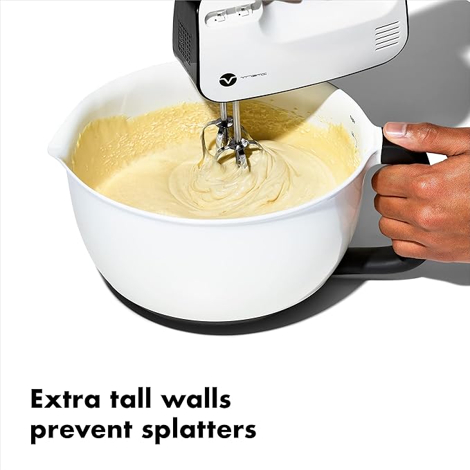 OXO Good Grips 4Qt Batter Mixing Bow with Lid, White