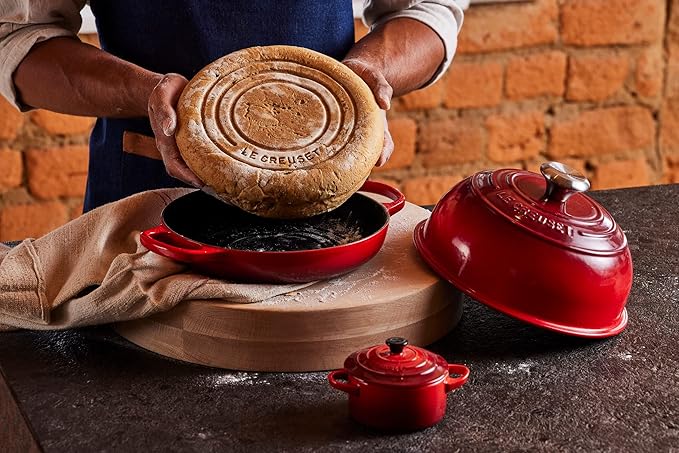Le Creuset Enameled Cast Iron Signature Round Bread Oven, 9.5 inch, Artichaut
