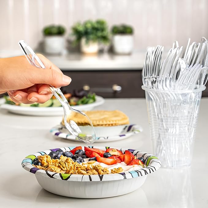 Amazon Basics Disposable Clear Plastic Spoons, Premium Quality, 100 Count, Large Pack