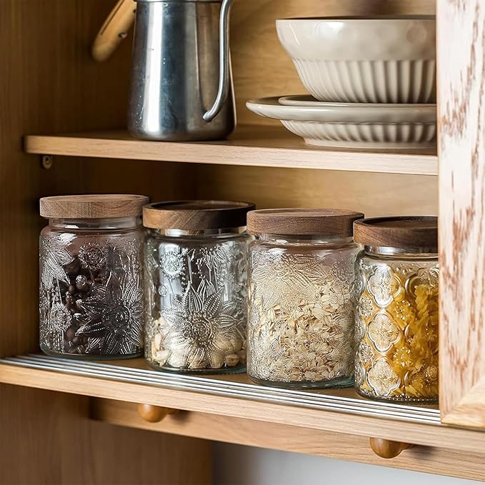 23.7 fl oz Vintage Glass Jar with Wooden Lid, Airtight Decorative Food Storage Canisters for Kitchen Counter & Pantry, Ideal for Candy, Sugar, Coffee,salt, Tea, Cereal, Flour, Oats