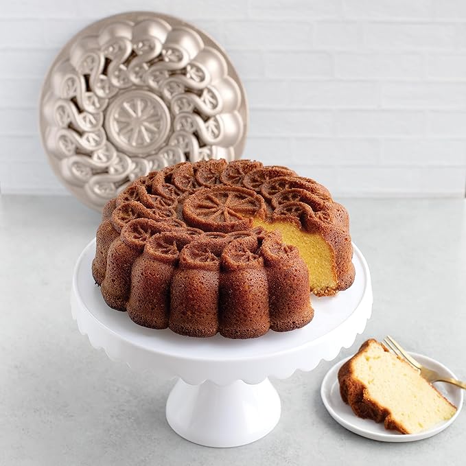 Nordic Ware Citrus Twist Pan, 8 Cup, Toffee